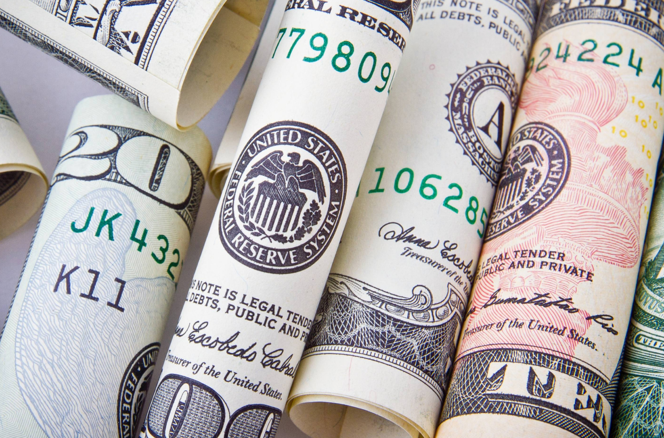Our financial expertise at your service.
